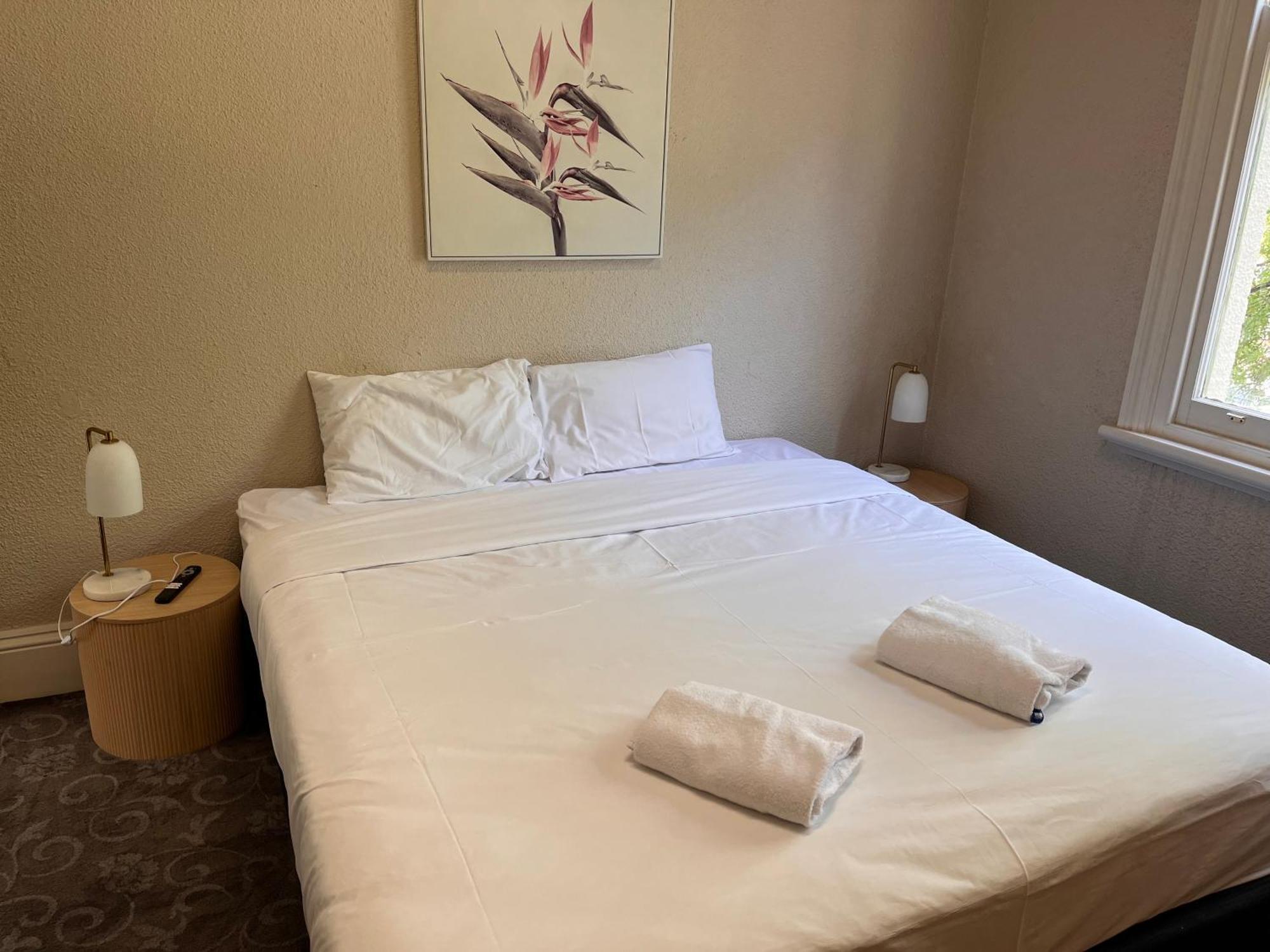Prince Of Wales Hotel Вага Вага Екстериор снимка