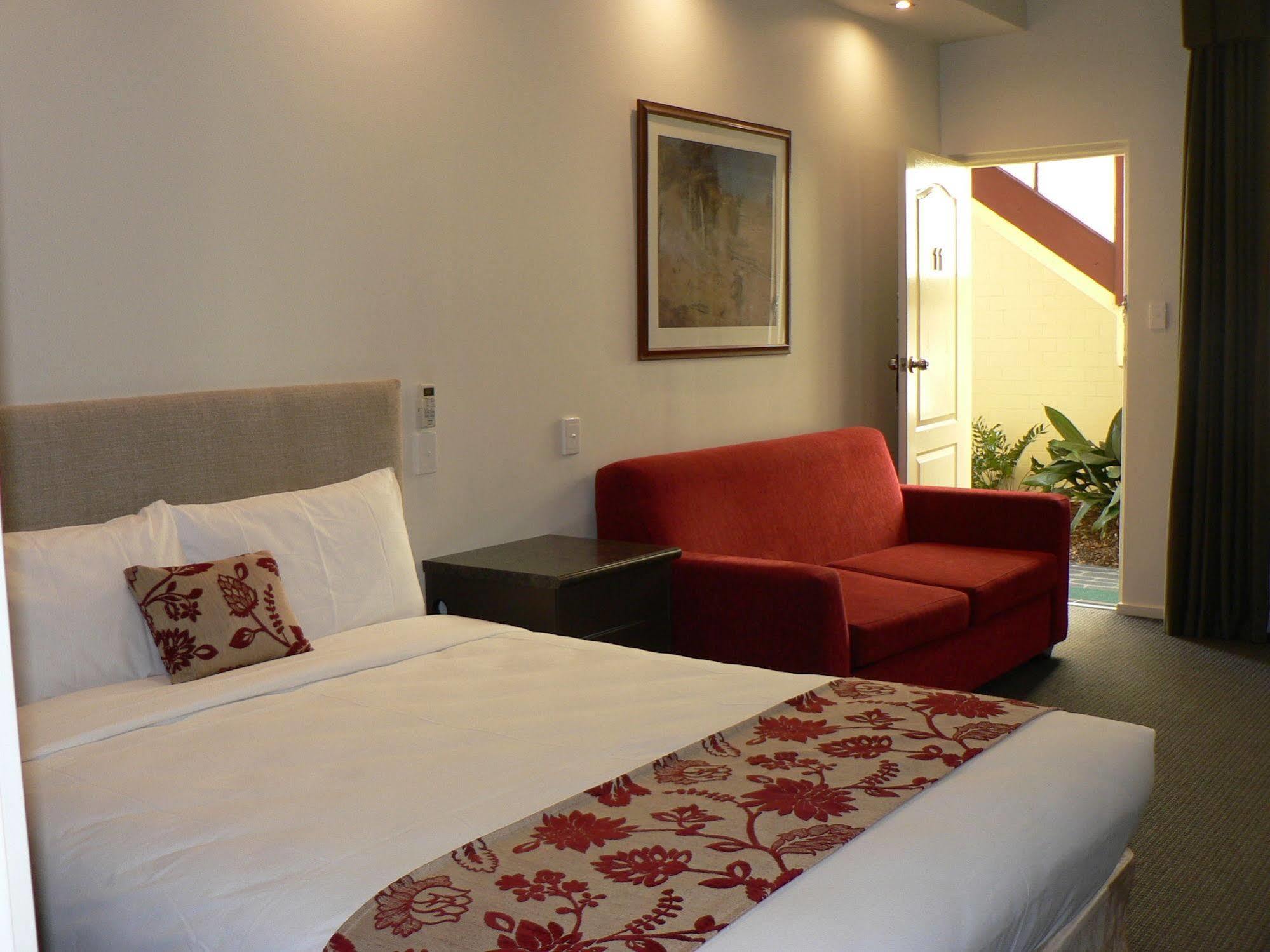 Prince Of Wales Hotel Вага Вага Екстериор снимка