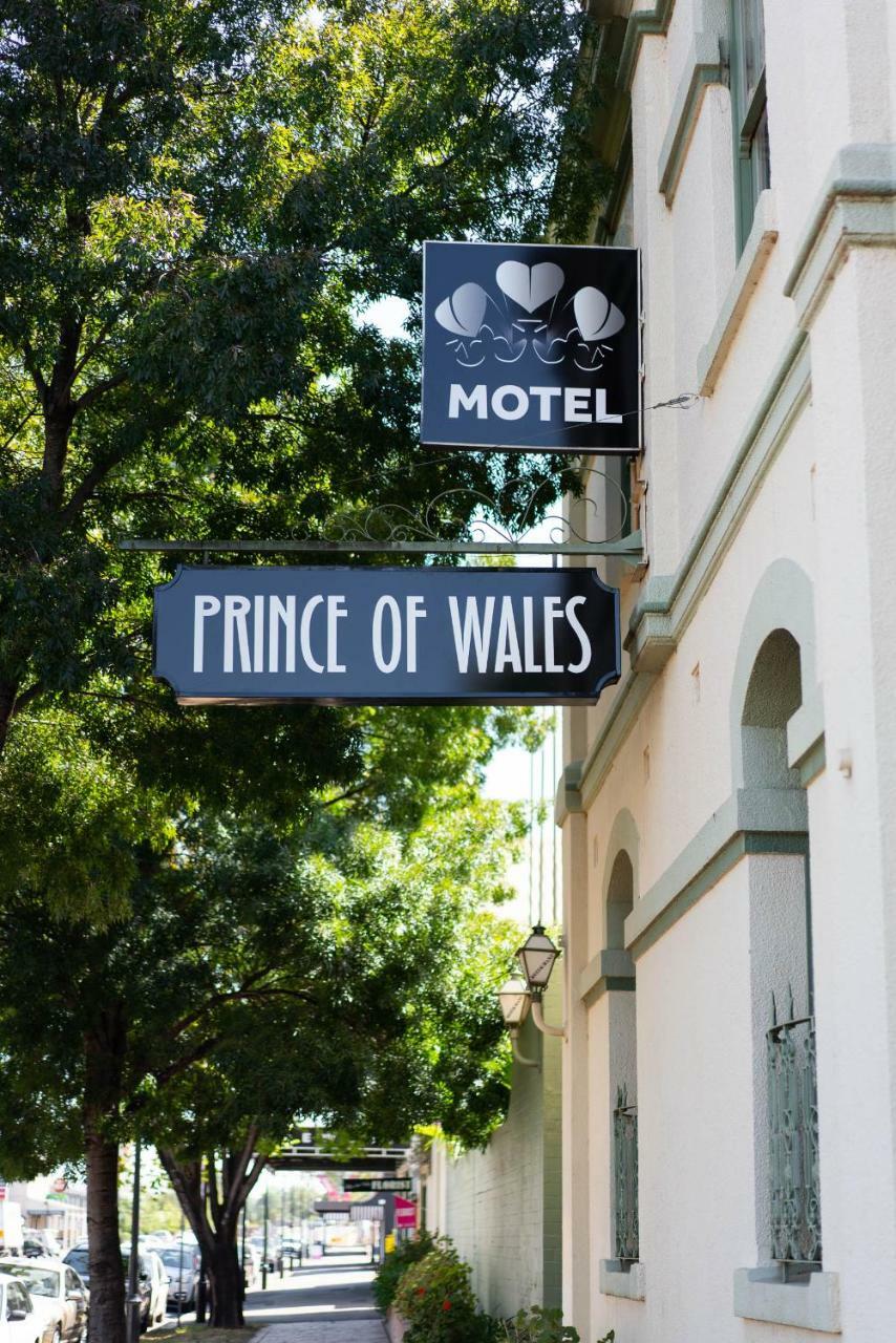 Prince Of Wales Hotel Вага Вага Екстериор снимка